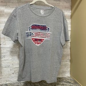 Vintage Radio Shack Mens Graphic Tshirt. EUC Size Small